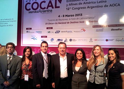 De izq a der: Agustín Do Nascimento, Mariangeles Samame, Alejandro Lastra, Gustavo Santos, Andrea Juncos, Andrea Ravich y Constanza Orías.
