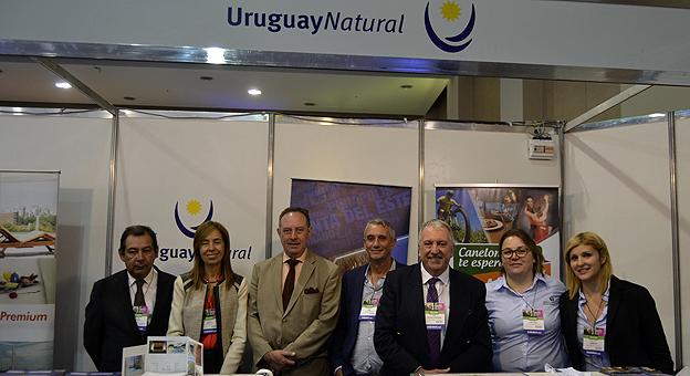 Héctor Araújo, Maria Crivelli, Javier Báez, Álvaro Barba García, Rossana Pastorini, Mariana Barboza y Ariel Badran del Ministerio de Turismo de Uruguay